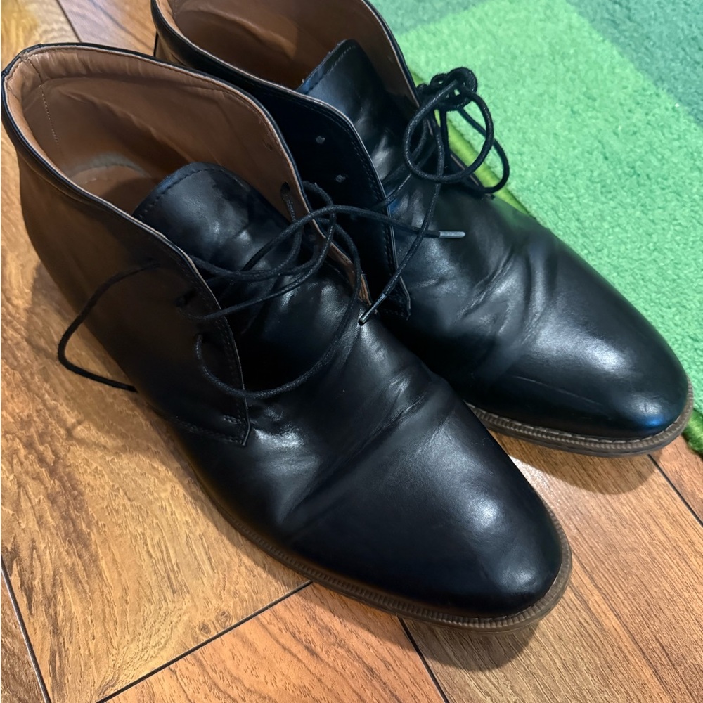 Gordon Rush Black Leather Chukka Boots